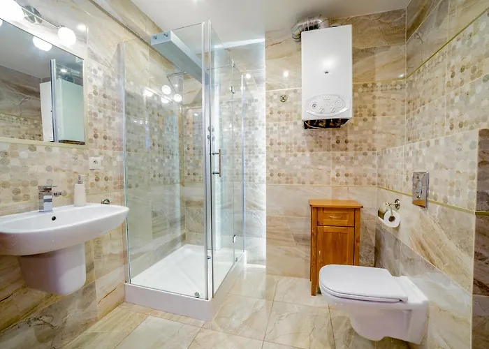 Mysliwska, Sun & Snow アパート カルパッチ