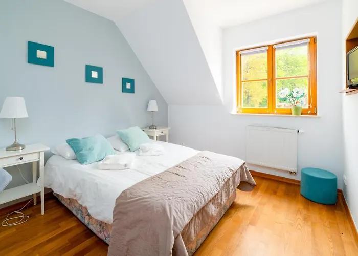 Mysliwska, Sun & Snow アパート *