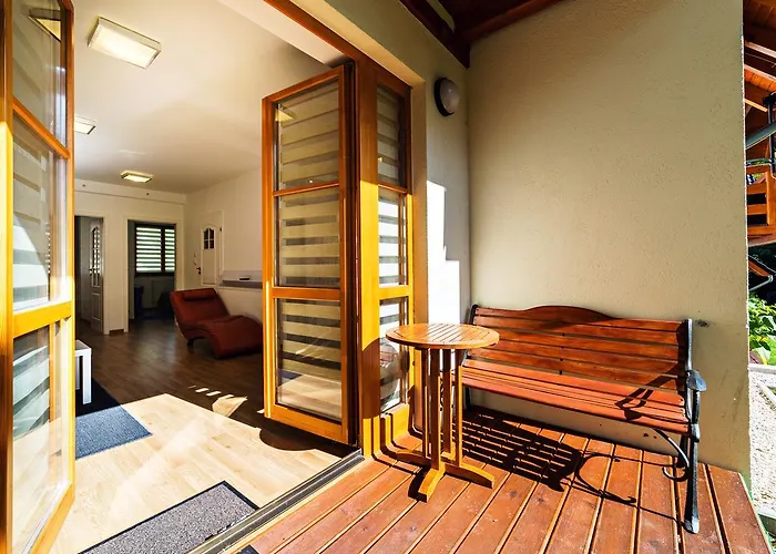 Mysliwska, Sun & Snow アパート *