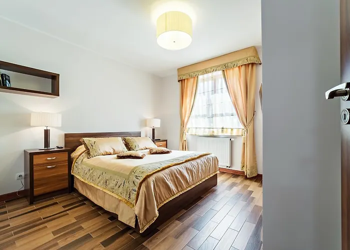 Mysliwska, Sun & Snow * カルパッチ